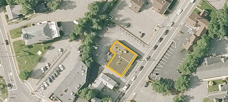 10 Chelmsford St