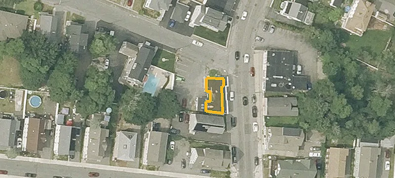 135 Lowell St