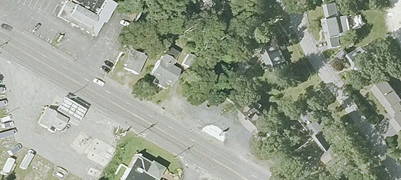 3204 Cranberry Hwy