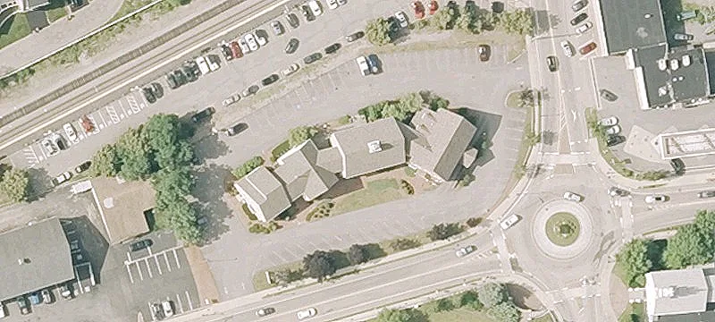 144-148 Main St
