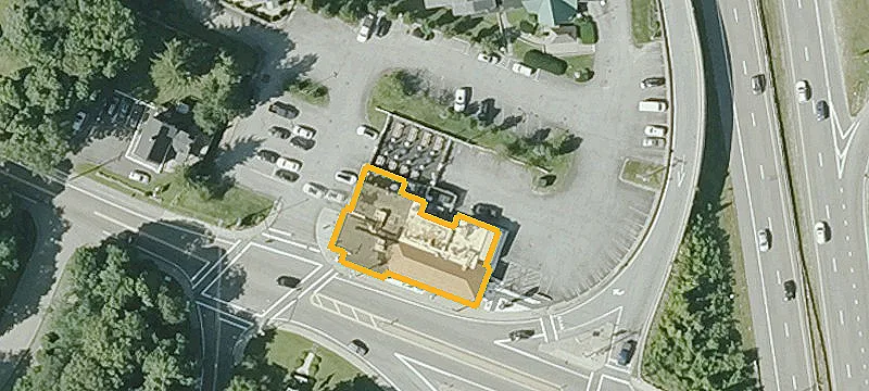 145 Main St