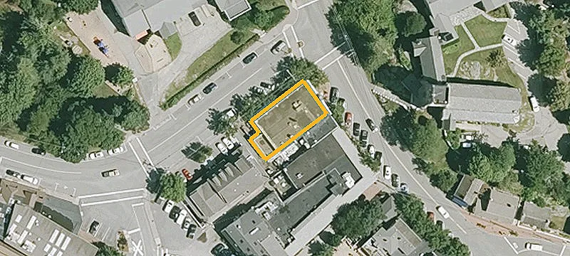 15 Main St