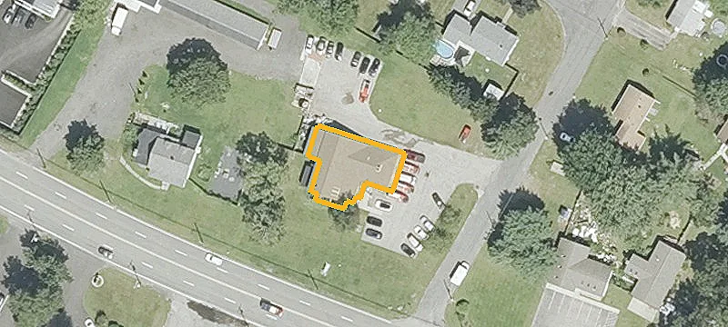 1590 Fall Riv Ave