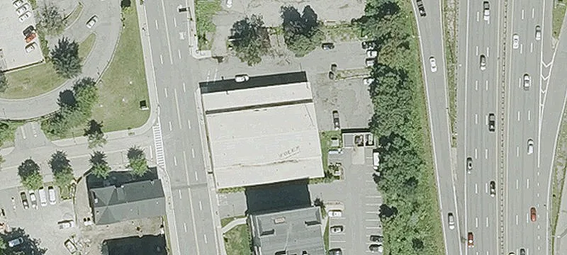 206 Summer St