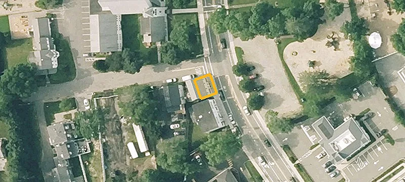 76 Main St