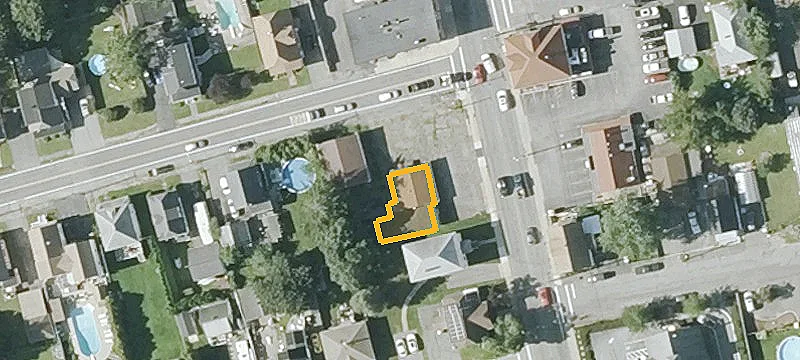157 Main St