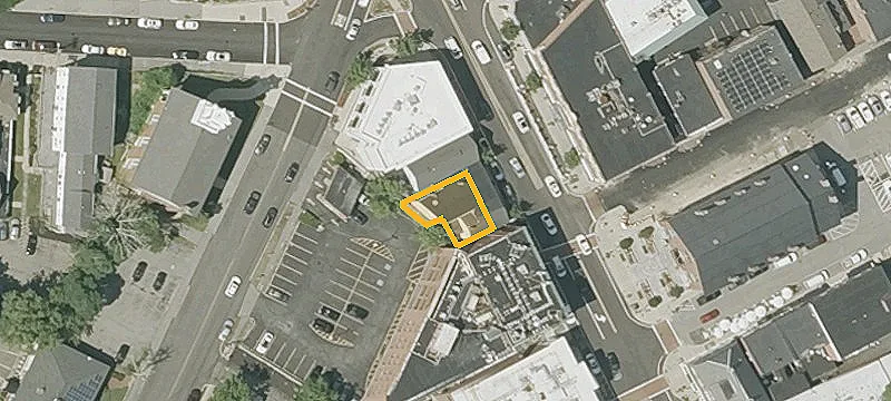 13 Main St