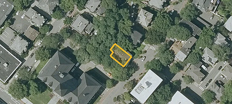11 Inman St
