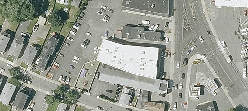 137 Main St