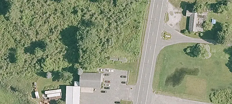 950 Main St