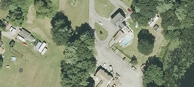 102 Riv Rd