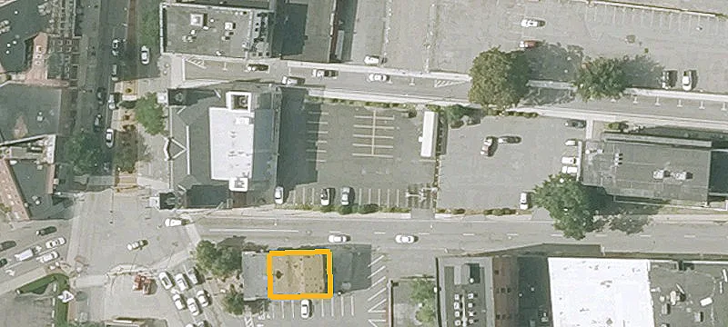 30 Grn St