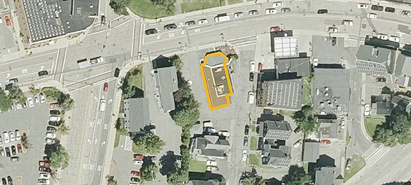 54 Main St