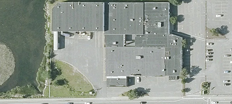 10 Howland Rd
