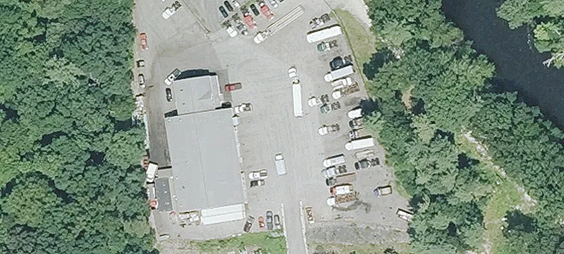 183 Riv Rd