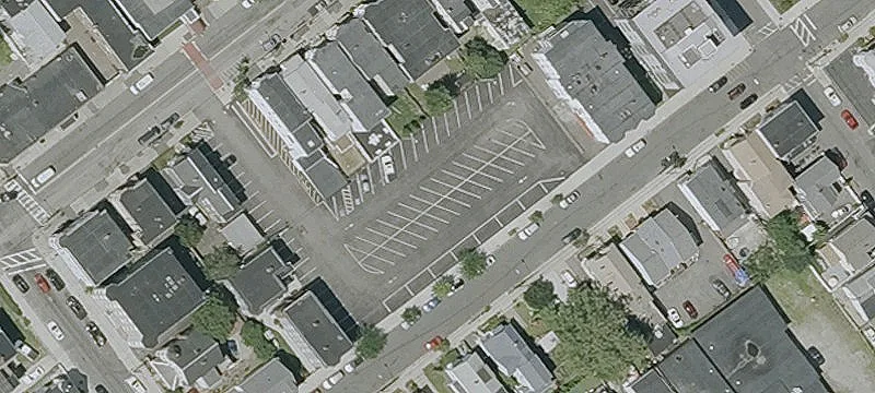 18 Spencer Ave
