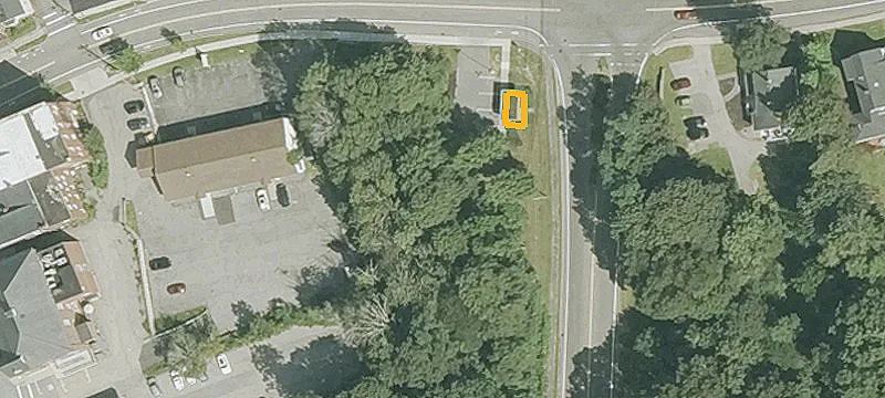 15 Main St