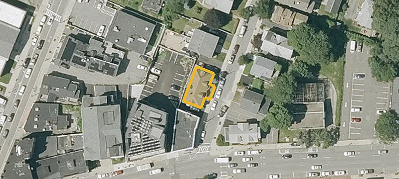 4 Ashland St
