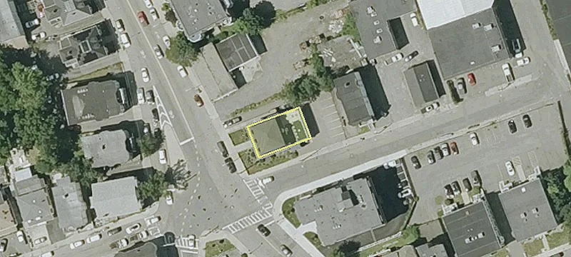 354 Adams St
