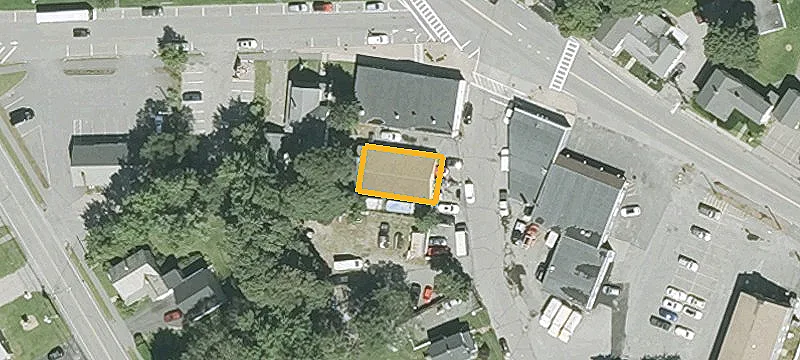 1 Adams St