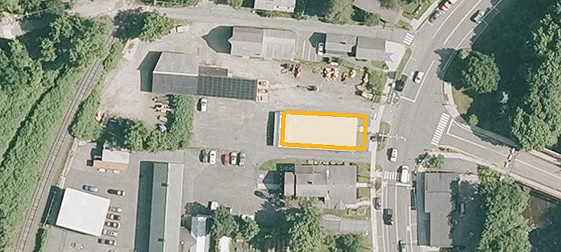 162 Main St