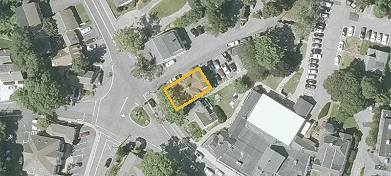 866 Main St