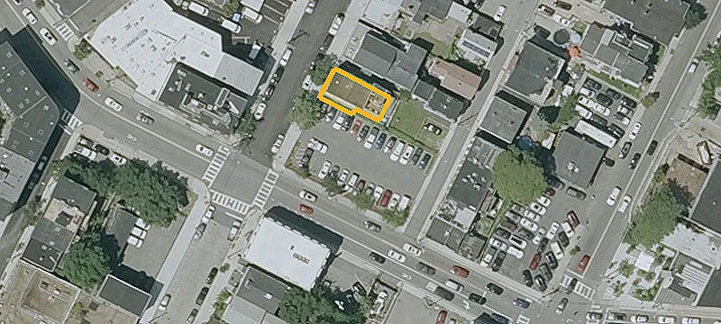 15 Williams St
