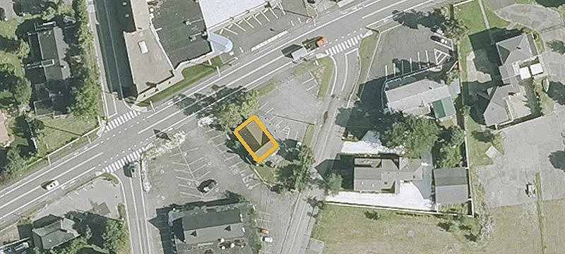 613 Main St