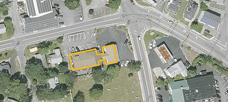 123 Barnstable Rd