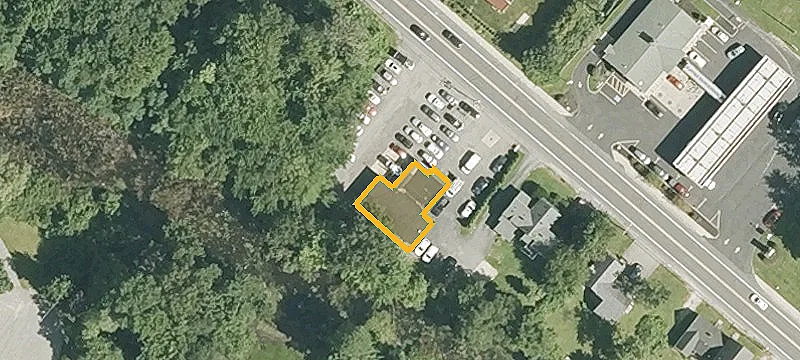 84 Tyngsboro Rd