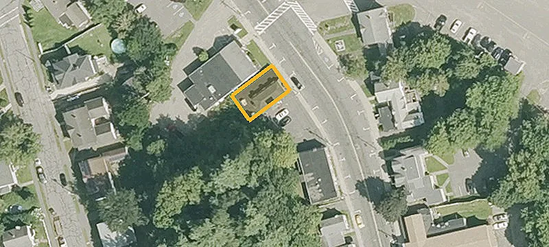 201 Main St