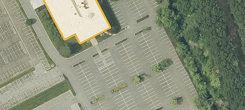 1700 District Ave