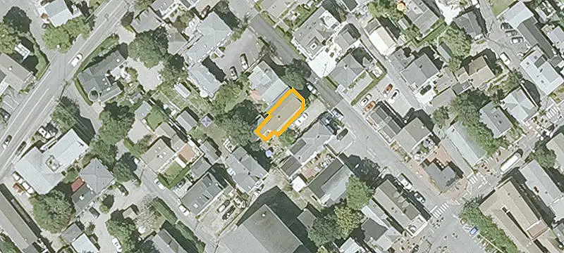 8 Johnson St