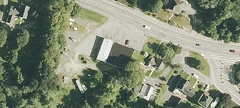 90 Main St