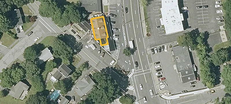 122 Main St