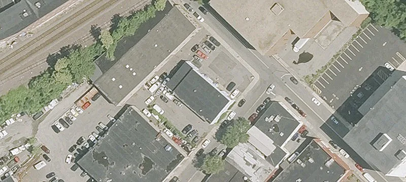 135 Pleasant St