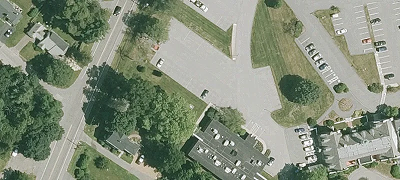 130 County Rd, Unit B