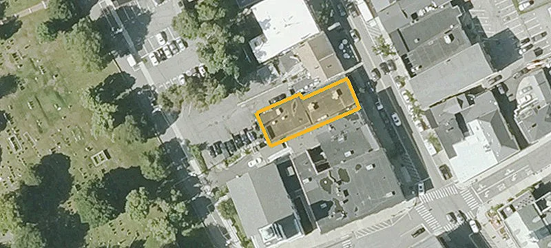 22 Main St