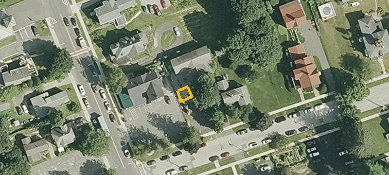 13 Academy St