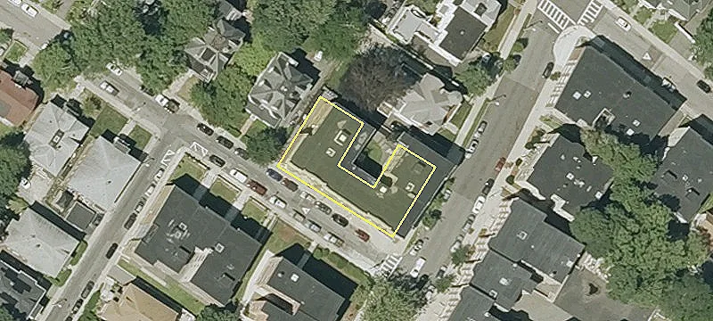 55 Elm Hl Ave