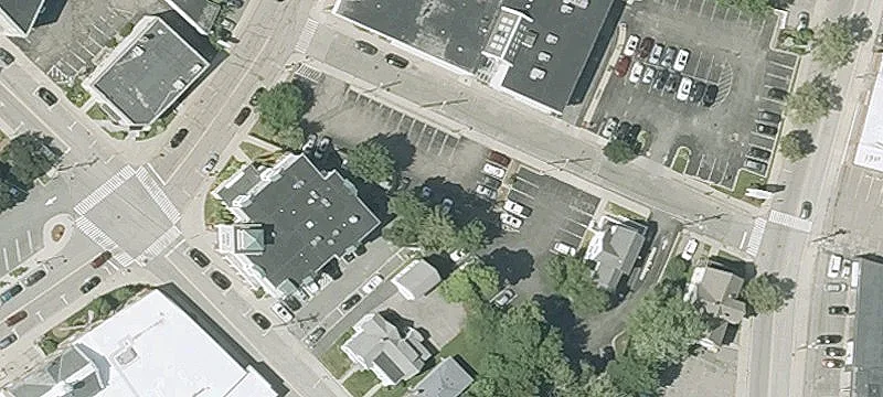 16 Park St