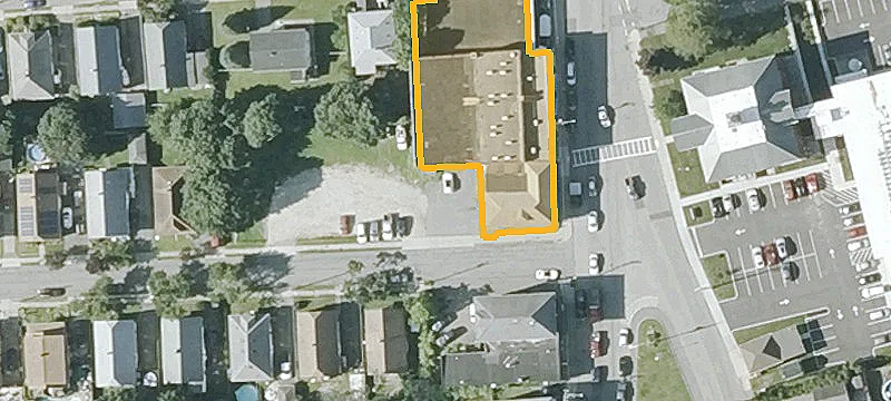 348 Main St