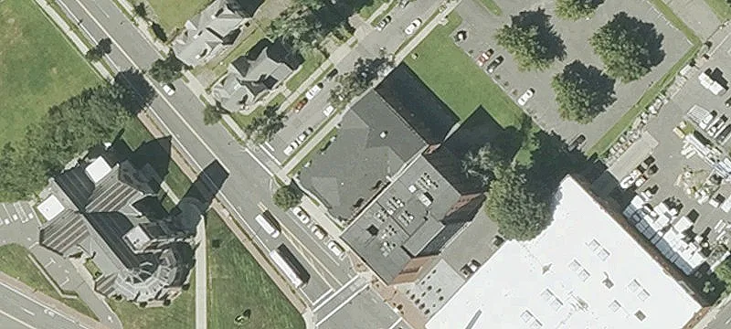 2309 Main St
