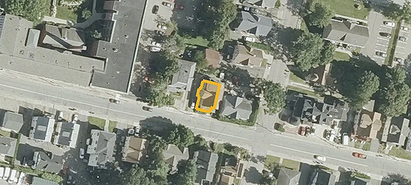 50 Dunham St
