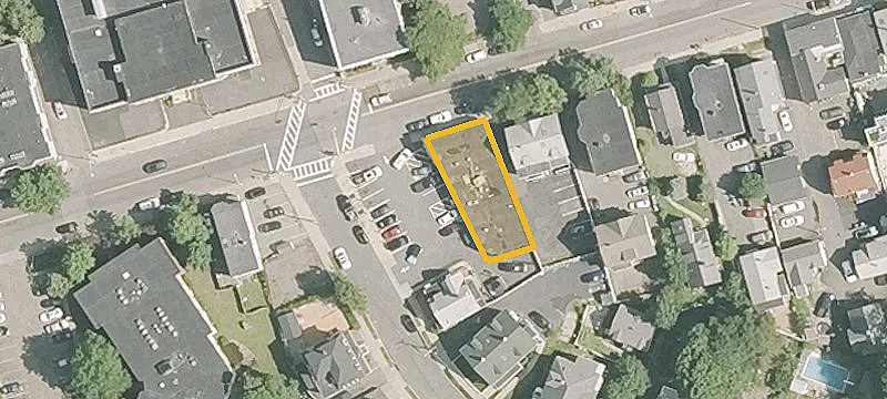 116-116A Lewis St