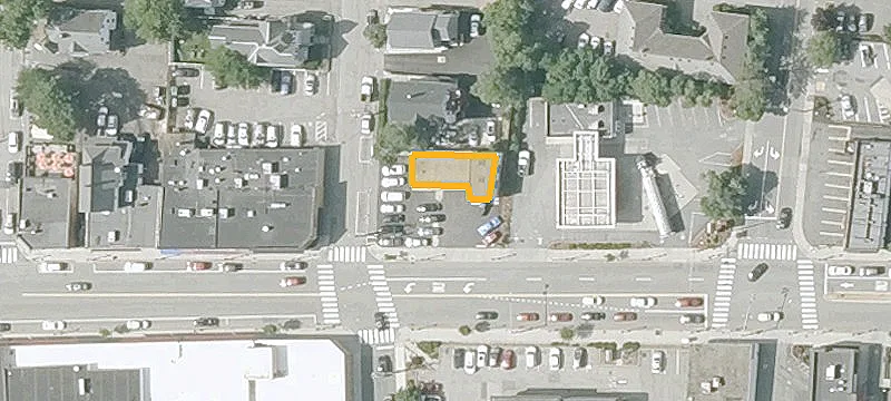 825 Main St