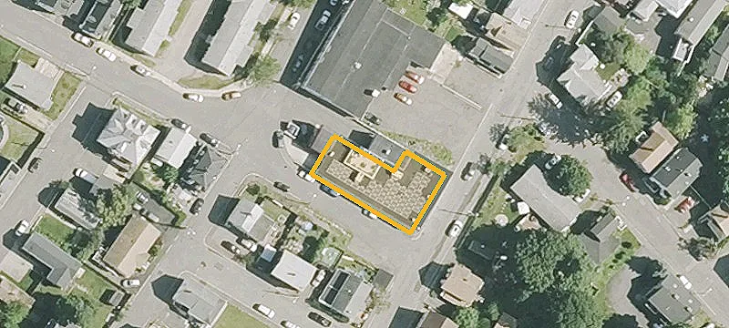 12 Hanson St