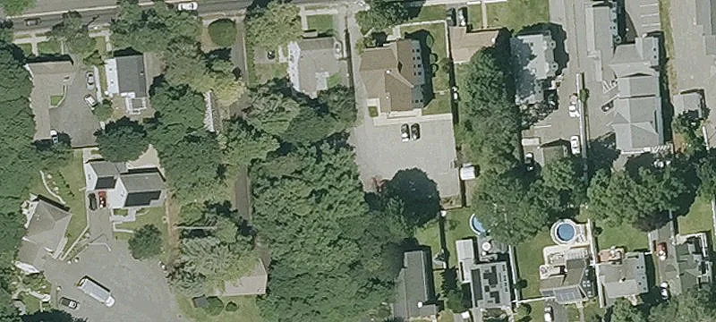38 Main St