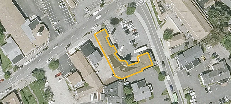 631 Main St