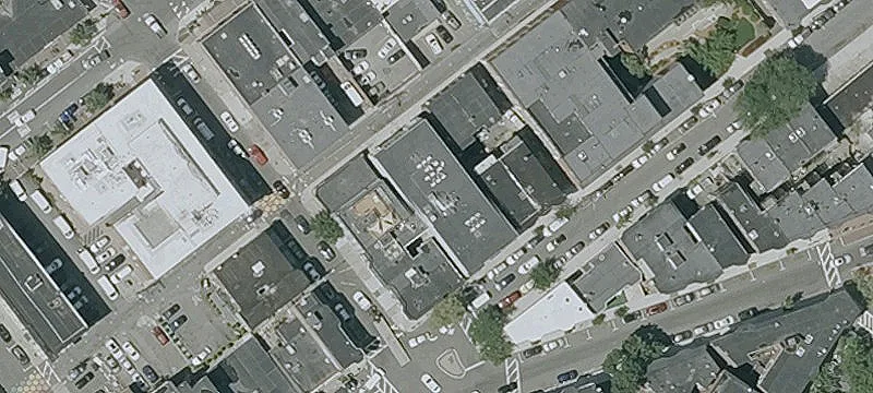 140 Pearl St